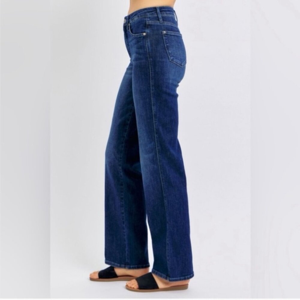 Judy Blue Tummy Control straight leg jeans